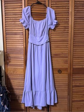 Lavender Puff-Sleeve Maxi Dress